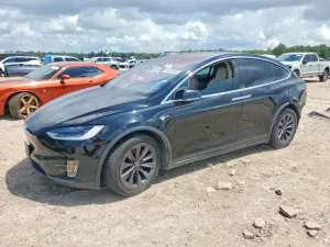 Tesla Model X 2018