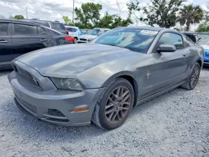 Ford Mustang 3.7L 6 2014