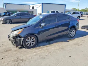 Kia Rio 1.6L 4 2013