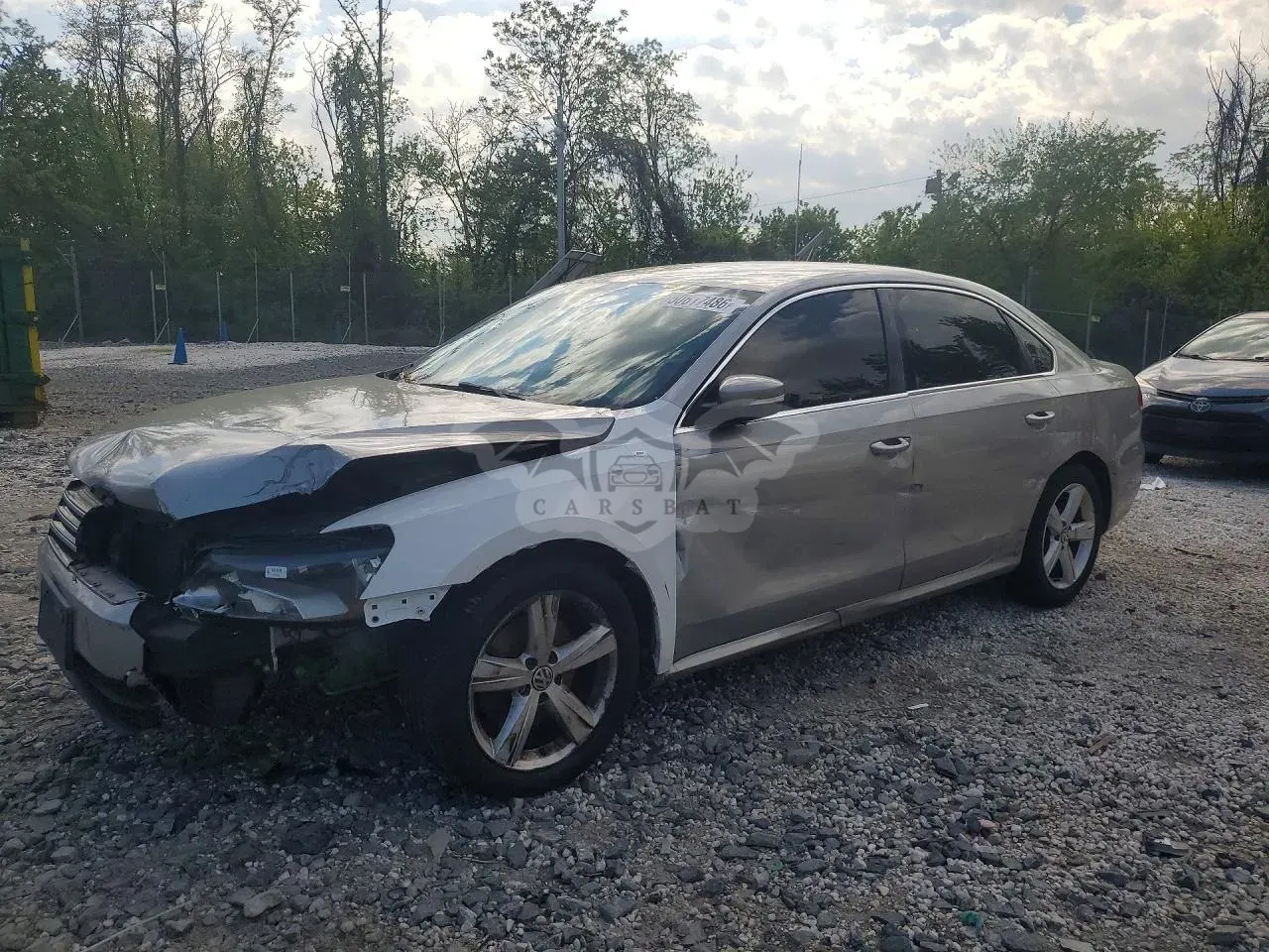 Volkswagen Passat 2.5L 5 2013