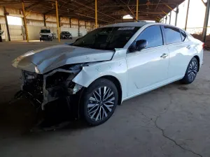 Nissan Altima 2.5L 4 2024