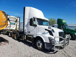 Volvo VNL 15.0L 6 2018