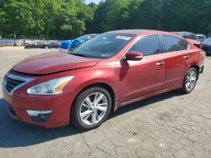 Nissan Altima 2.5L 4 2015