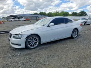 BMW 3 Series 3.0L 6 2011