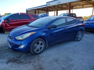 Hyundai Elantra 1.8L 4 2013