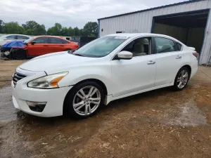 Nissan Altima 3.5L 6 2013