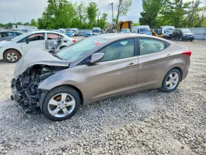 Hyundai Elantra 1.8L 4 2012