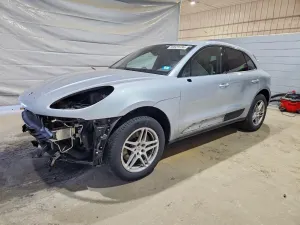 Porsche Macan 2.0L 4 2018