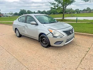 Nissan Versa 1.6L 4 2017