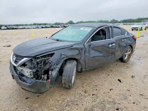 Nissan Altima 2.5L 4 2016