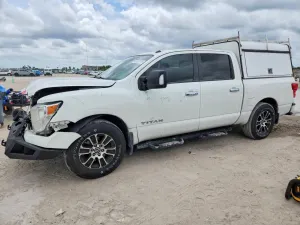 Nissan Titan 5.6L 8 2021