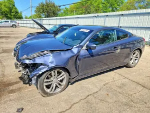 Infiniti G37 3.7L 6 2009