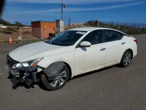 Nissan Altima 2.5L 4 2019
