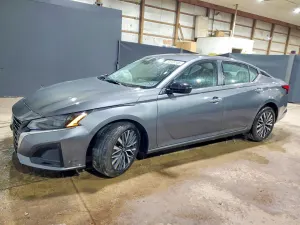 Nissan Altima 2.5L 4 2025