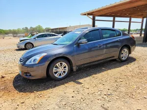 Nissan Altima 2.5L 4 2012