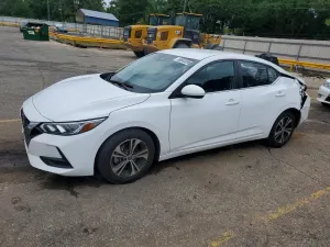 Nissan Sentra 2.0L 4 2023