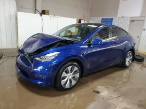 Tesla Model Y 2022