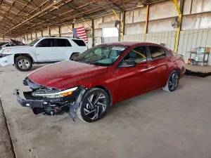 Hyundai Elantra 2.0L 4 2025
