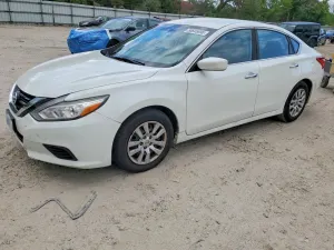 Nissan Altima 2.5L 4 2017
