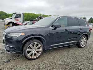 Volvo XC90 2.0L 4 2016