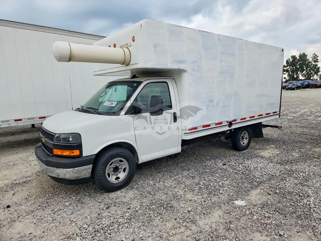 Chevrolet Express 6.6L 8 2021