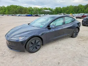 Tesla Model 3 2024