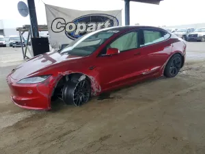 Tesla Model 3 2025