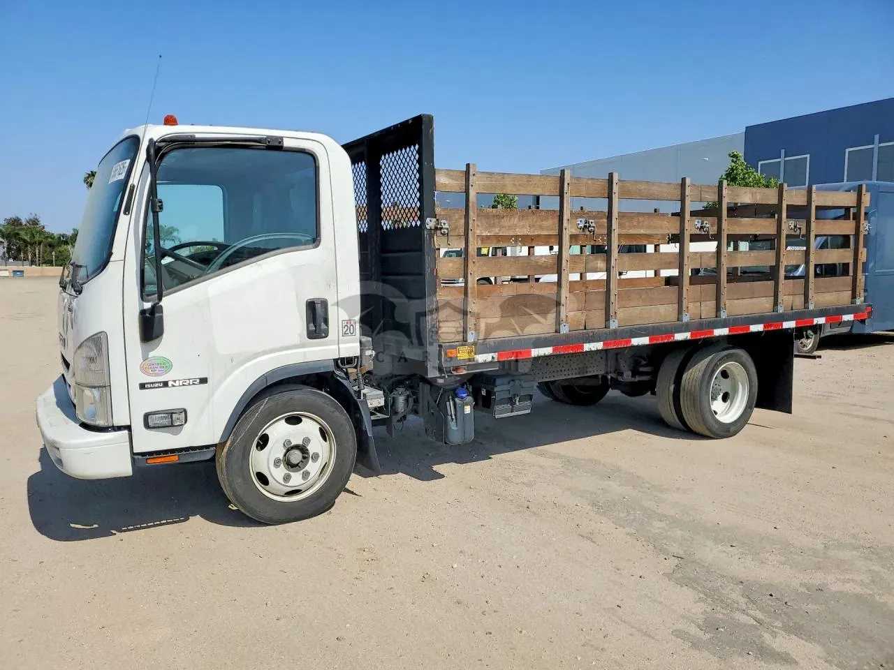 Isuzu NRR 5.2L 4 2017
