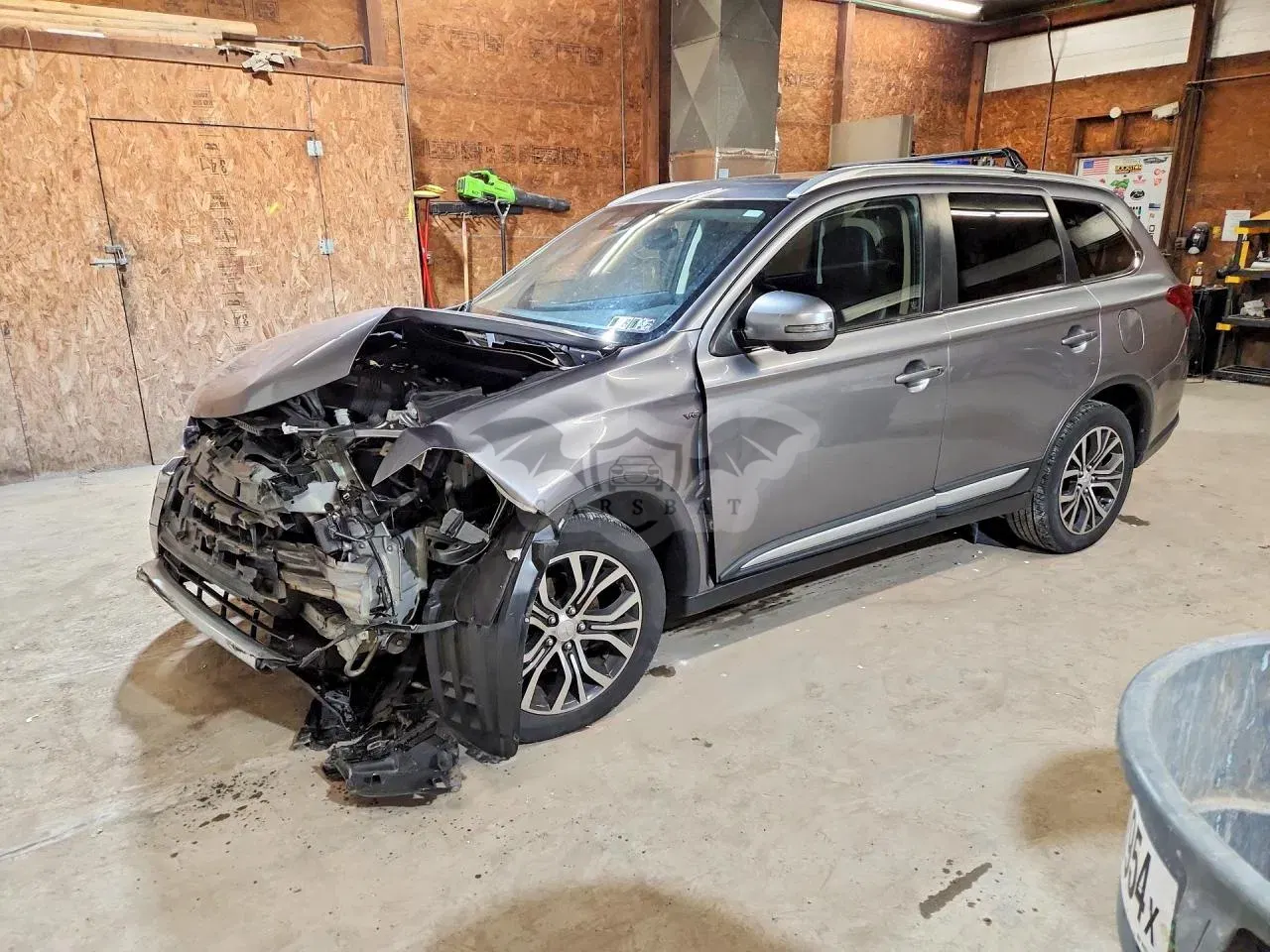 Mitsubishi Outlander 3.0L 6 2017