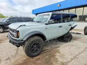 Ford Bronco 2.7L 6 2024