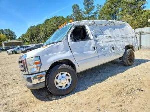 Ford Econoline 4.6L 8 2011