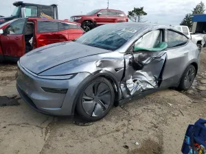 Tesla Model Y 2026