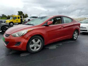 Hyundai Elantra 1.8L 4 2013