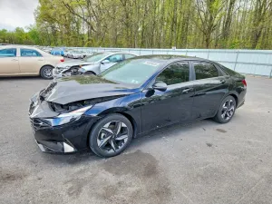 Hyundai Elantra 2.0L 4 2023