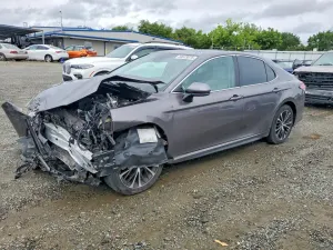 Toyota Camry 2.5L 4 2020