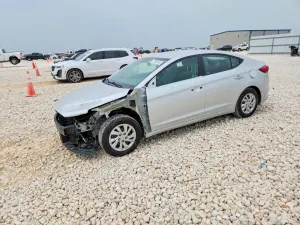 Hyundai Elantra 2.0L 4 2018