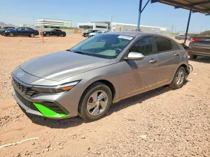 Hyundai Elantra 2.0L 4 2024