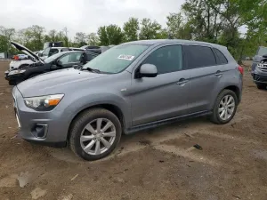 Mitsubishi Outlander 2.0L 4 2015