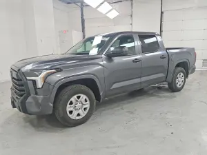 Toyota Tundra 3.4L 6 2023