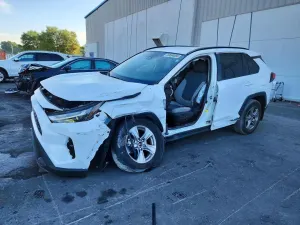 Toyota Rav4 2.5L 4 2025
