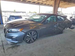 Nissan Altima 2.5L 4 2021