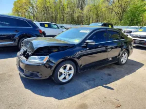 Volkswagen Jetta 2.0L 4 2014