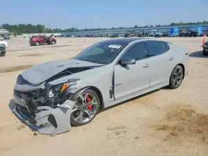 Kia Stinger 3.3L 6 2019