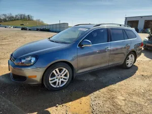 Volkswagen Jetta 2.0L 4 2014