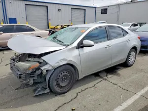 Toyota Corolla 1.8L 4 2018