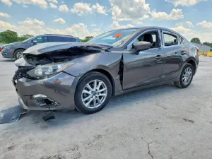 Mazda 3 2.0L 4 2014