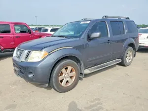 Nissan Pathfinder 4.0L 6 2011
