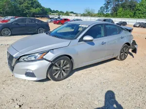 Nissan Altima 2.5L 4 2022