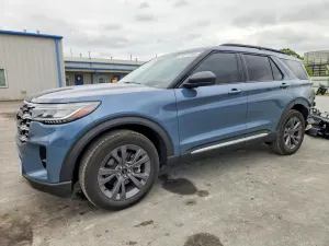 Ford Explorer 2.3L 4 2025