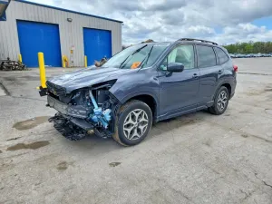 Subaru Forester 2.5L 4 2022